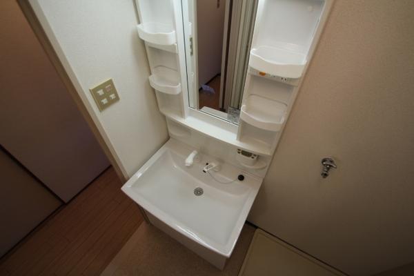 シャトルハルタ