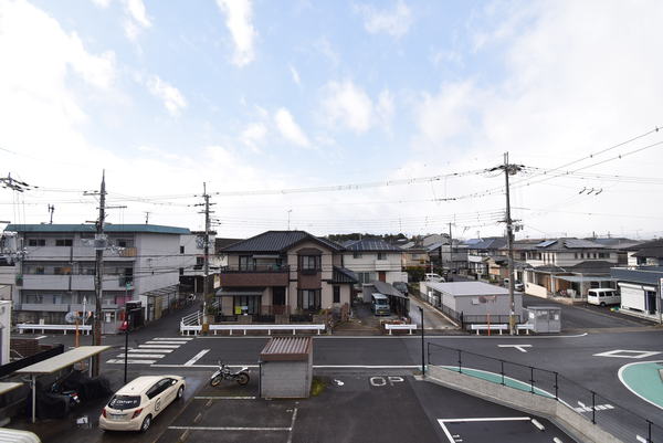 クレール平井