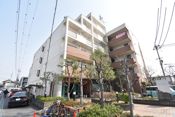 カーサ・ソラッツオ壱番館