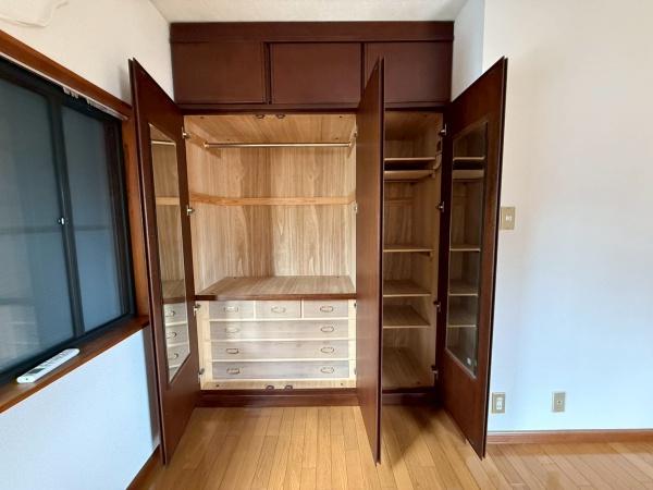 一里山3丁目貸家2