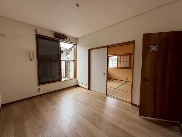 一里山3丁目貸家2