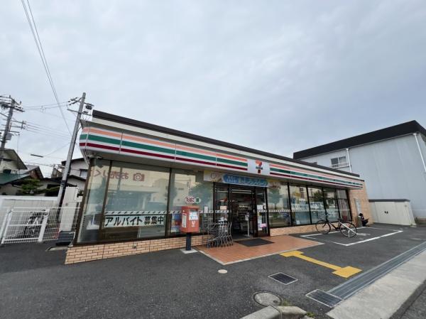 上笠4丁目貸家(セブンイレブン草津野村5丁目店)