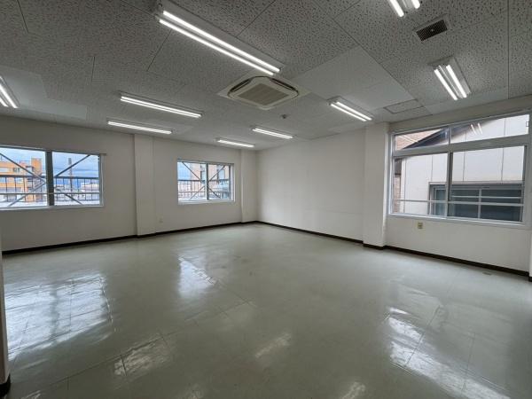 石山ビル