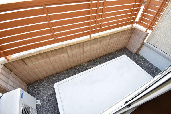 大津市大萱６丁目のアパート