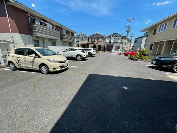 大津市大萱６丁目のアパート