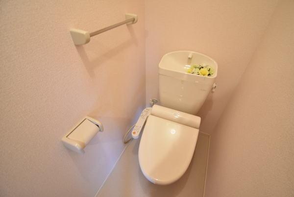 大津市大萱６丁目のアパート