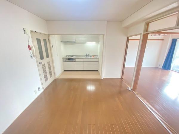 ルネ大津1号棟(リビング)