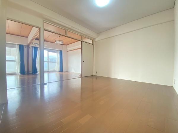 ルネ大津1号棟(リビング)