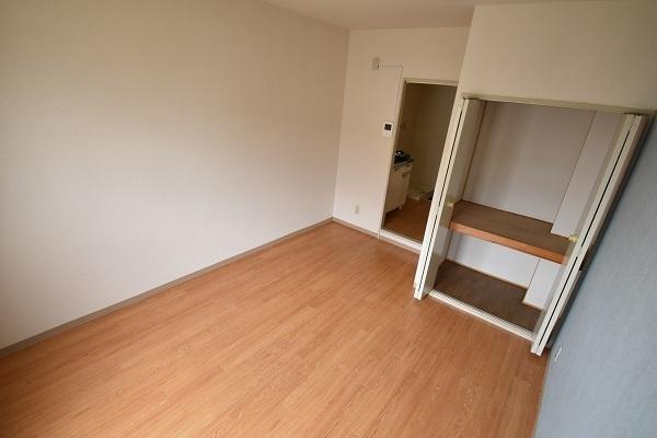 ジョイフル草津(リビング)