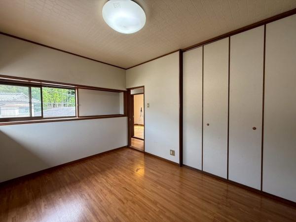 里貸家