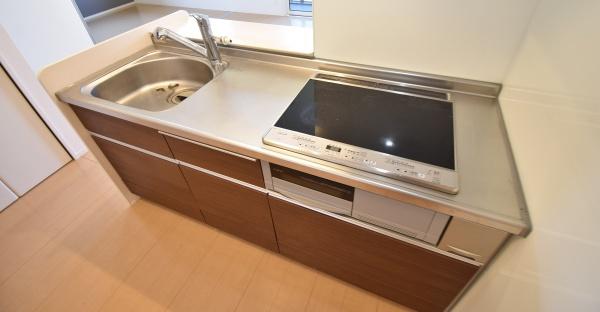 GL　Plus　HIGASHIYAGURA