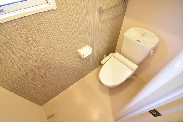 GL Plus HIGASHIYAGURA(トイレ)