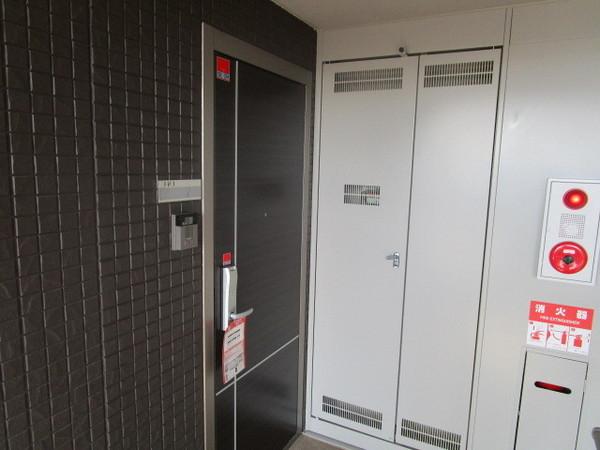 グランシャリオ(玄関)