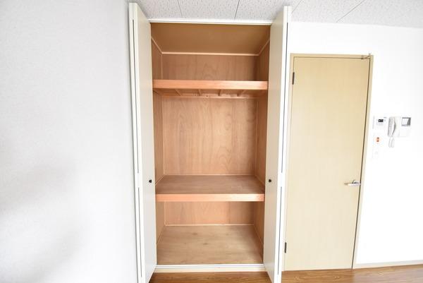 ゴールデンK(収納)