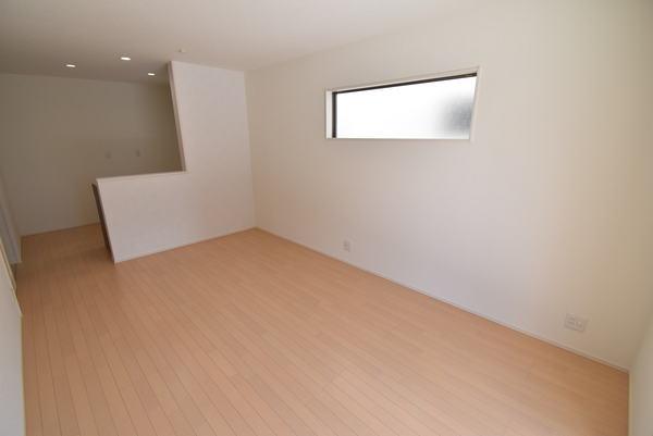 ミツワスクエア