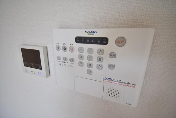 Ｃｏｚｙ　ｃｏｕｒｔ竹中