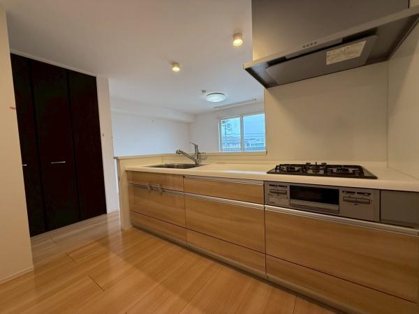 Ｃｏｚｙ　ｃｏｕｒｔ竹中