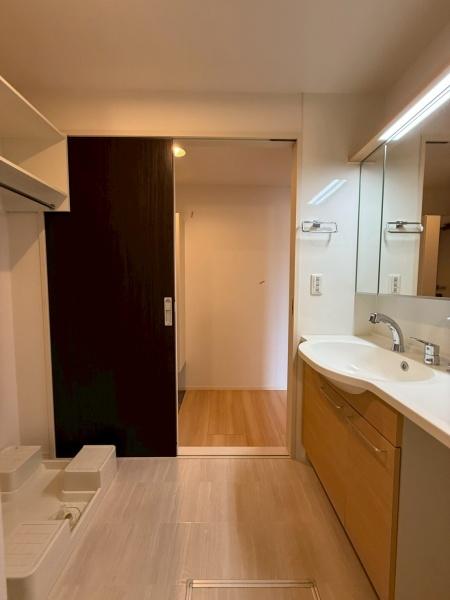 Ｃｏｚｙ　ｃｏｕｒｔ竹中