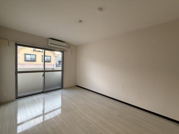 ラディエ　マルタ