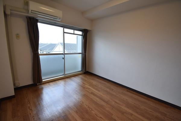 草津ロイヤルマンション