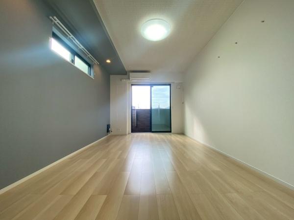 ウエストコミタリア3