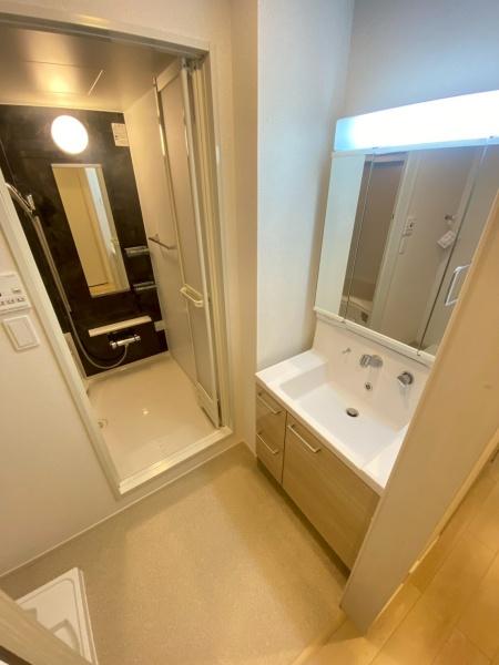 ウエストコミタリア3