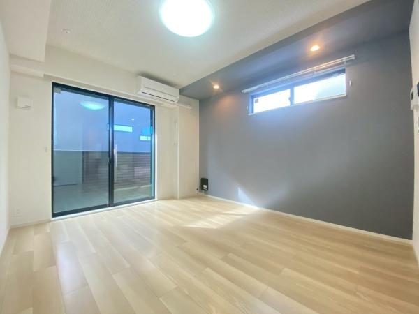 ウエストコミタリア3