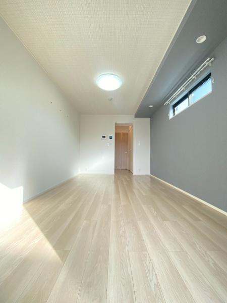 ウエストコミタリア3