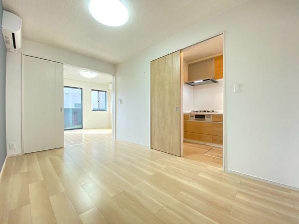 ウエストコミタリア3