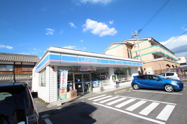 カーザ・フェリーチェ(ローソン大津一里山店)