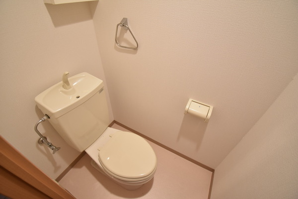 シダーコンフォール弐番館