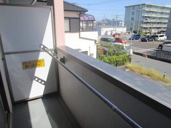 クレストコート