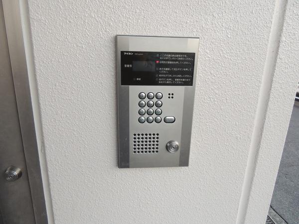 クレストコート