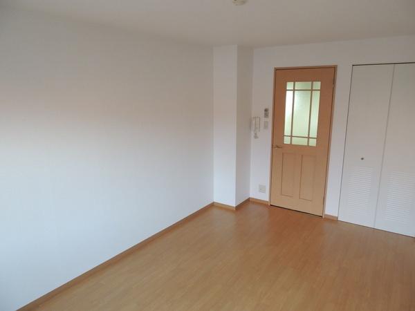 クレストコート