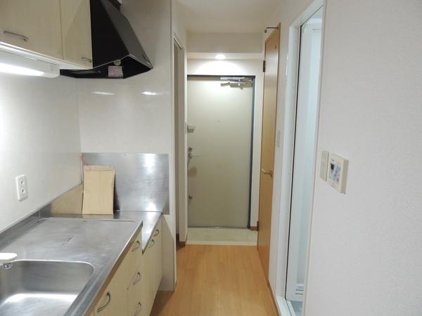 クレストコート