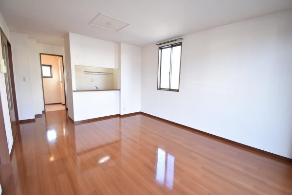 シャーメゾン六条