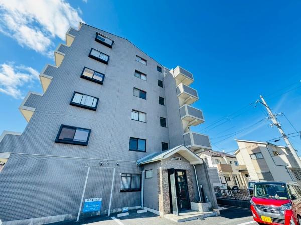 守山市勝部４丁目のマンション