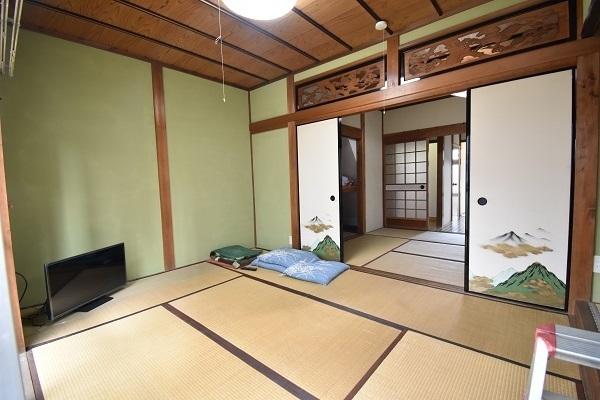 本宮2丁目貸家