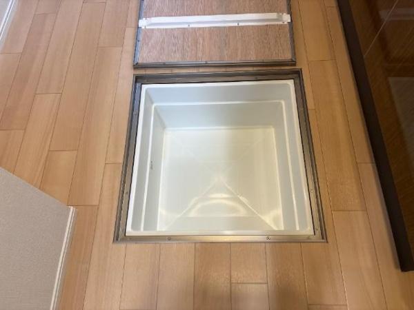 コンフォール　草津野村