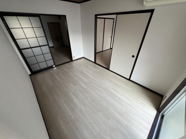 ビエノス