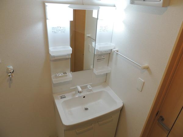 グレイスフル　シャンティ