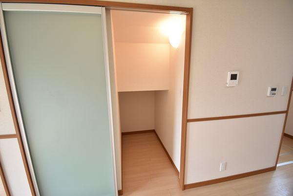 ひまわり館