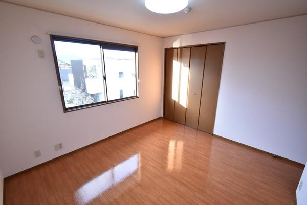 大津市大江５丁目のアパート