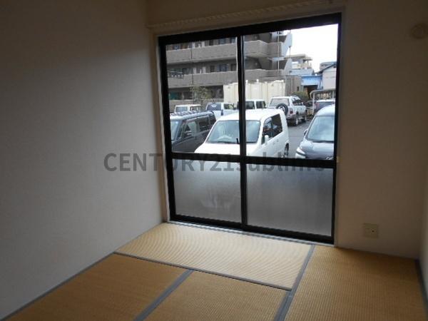 シャトレ岡田２