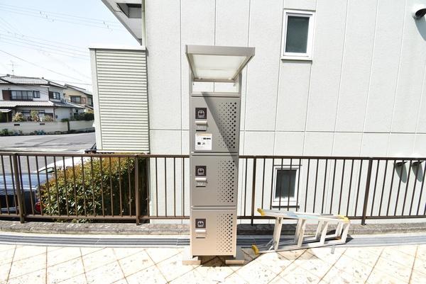 レーヴスクエア