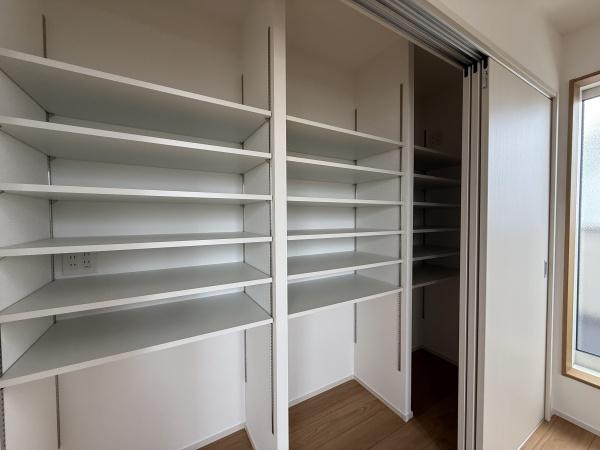 今宿4丁目店舗付き住宅