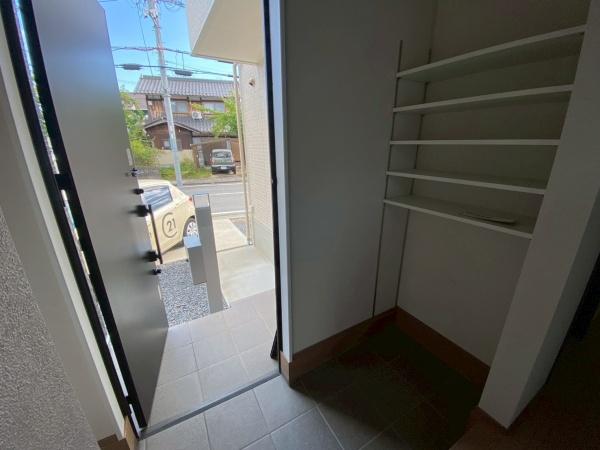 イワタニランド貸家　2号地