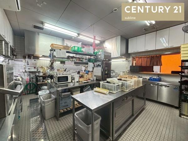 コスモ守山7番館1階