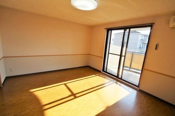 グランドハイツ高田弐番館