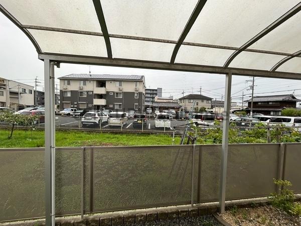 青地町貸家